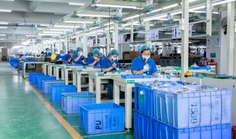 生产车间-开平瑞信家具配件有限公司-车间一角