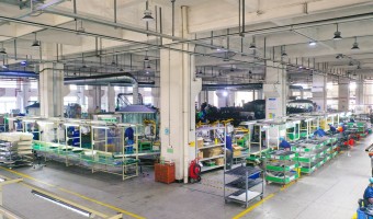 生产车间-开平瑞信家具配件有限公司-车间一角